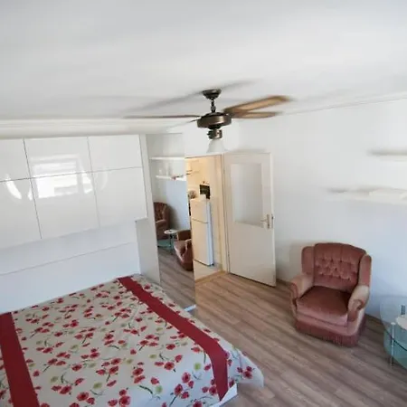 Centrum Apartman Διαμέρισμα *